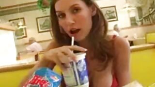 Orosz retro pornó filmek baszik három lány a száját, seggét